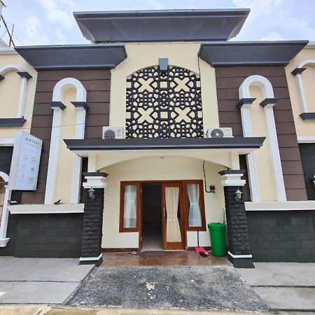 Adiputra Guesthouse 2 Ngabean Bagian luar foto