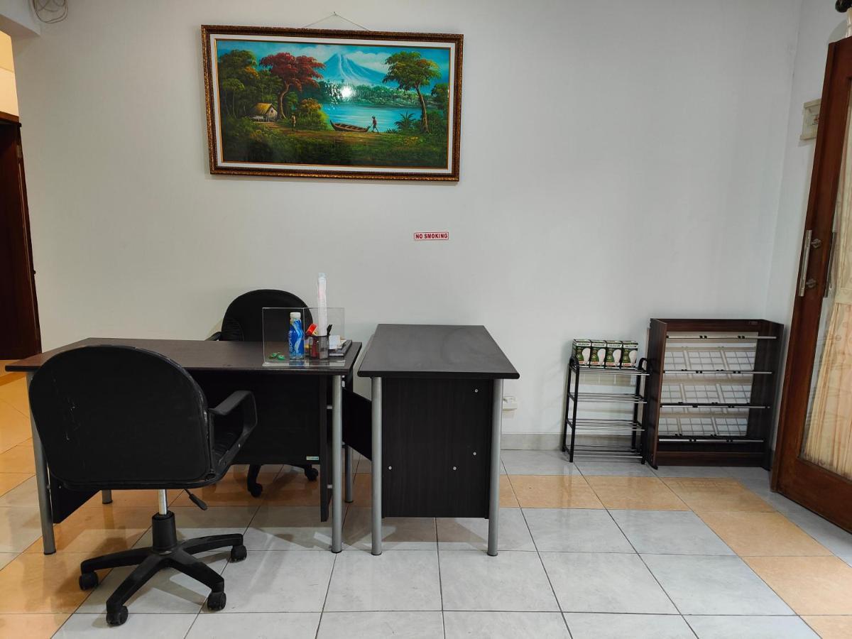 Adiputra Guesthouse 2 Ngabean Bagian luar foto
