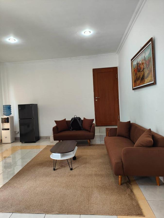 Adiputra Guesthouse 2 Ngabean Bagian luar foto